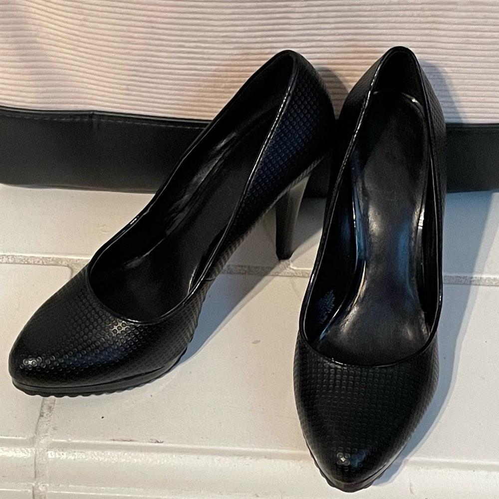 Beautiful pumps Nine West